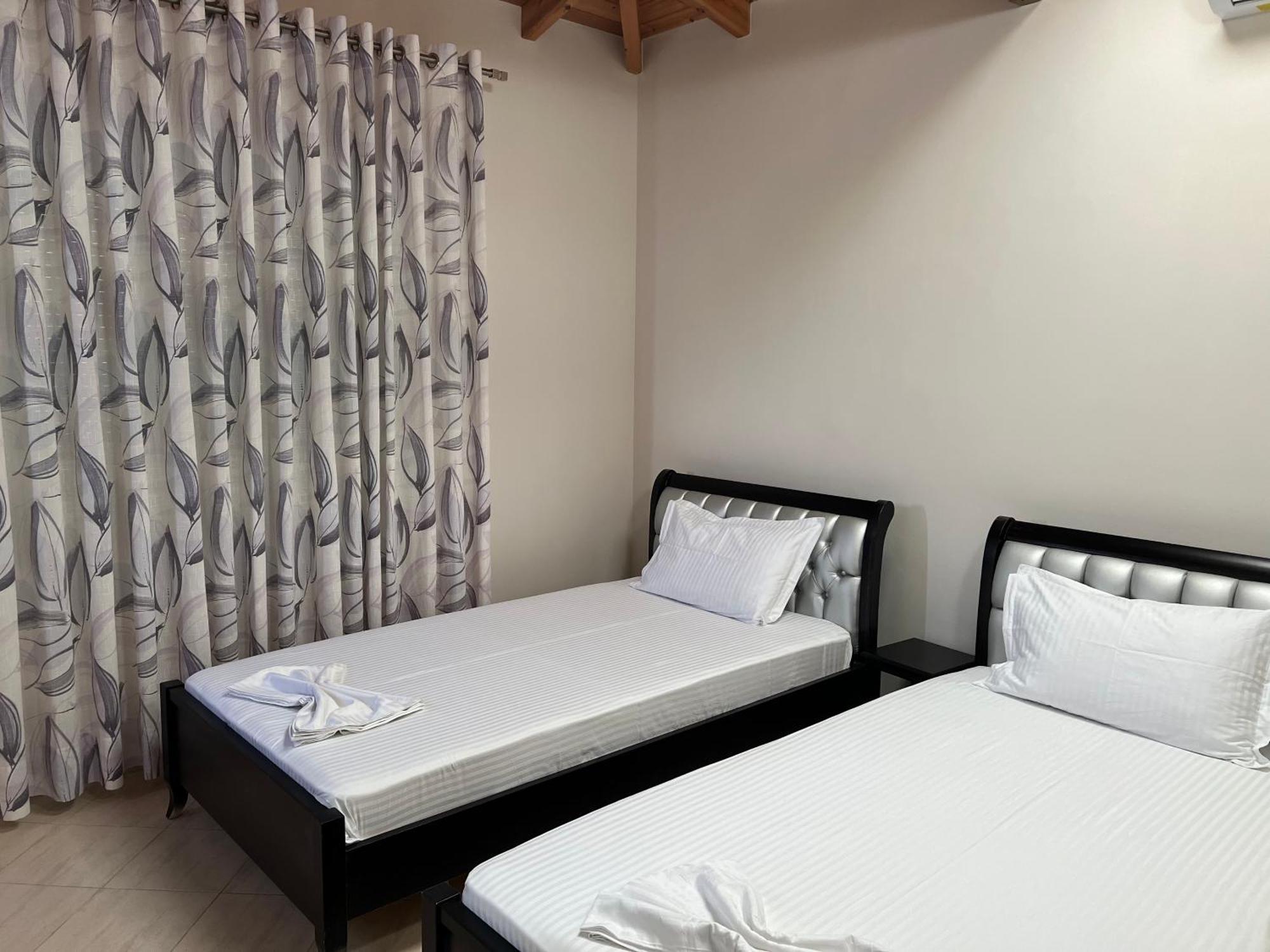 Amazing Familiar Apartments And Rooms Sarandë Exterior foto